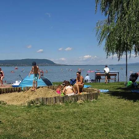 Feriehus In 35399 Balatonmáriafürdő