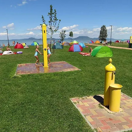 In 35399 * Balatonmáriafürdő